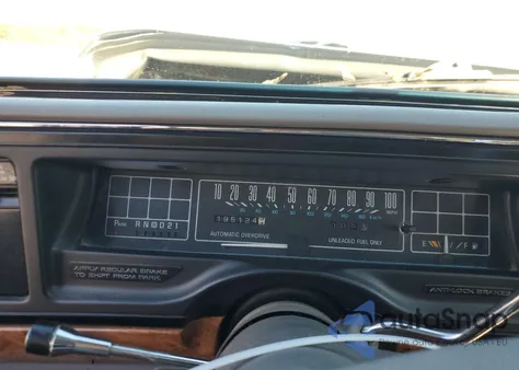 1993 Buick Lesabre Custom из США, поврежденный, VIN 1G4HP53L3PH496307